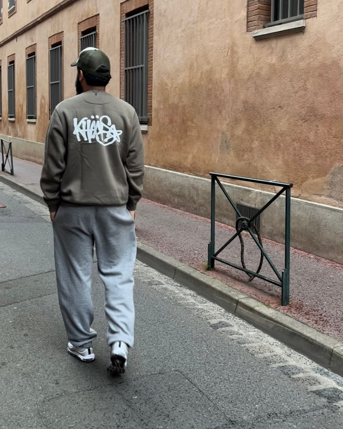 Sweat KHAMSA sans capuche